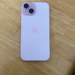 iPhone 15 (Cracked Screen)