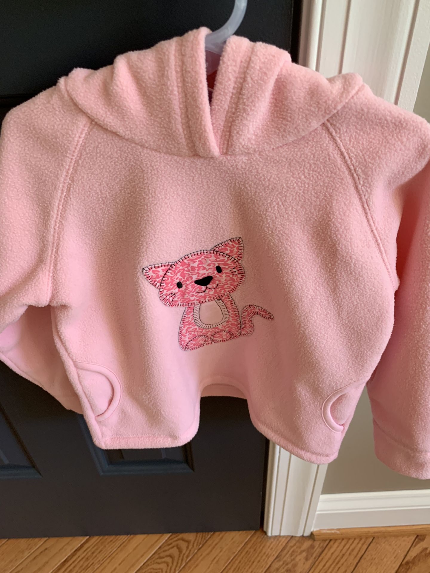 Girl size 24month pink cat sweat shirt