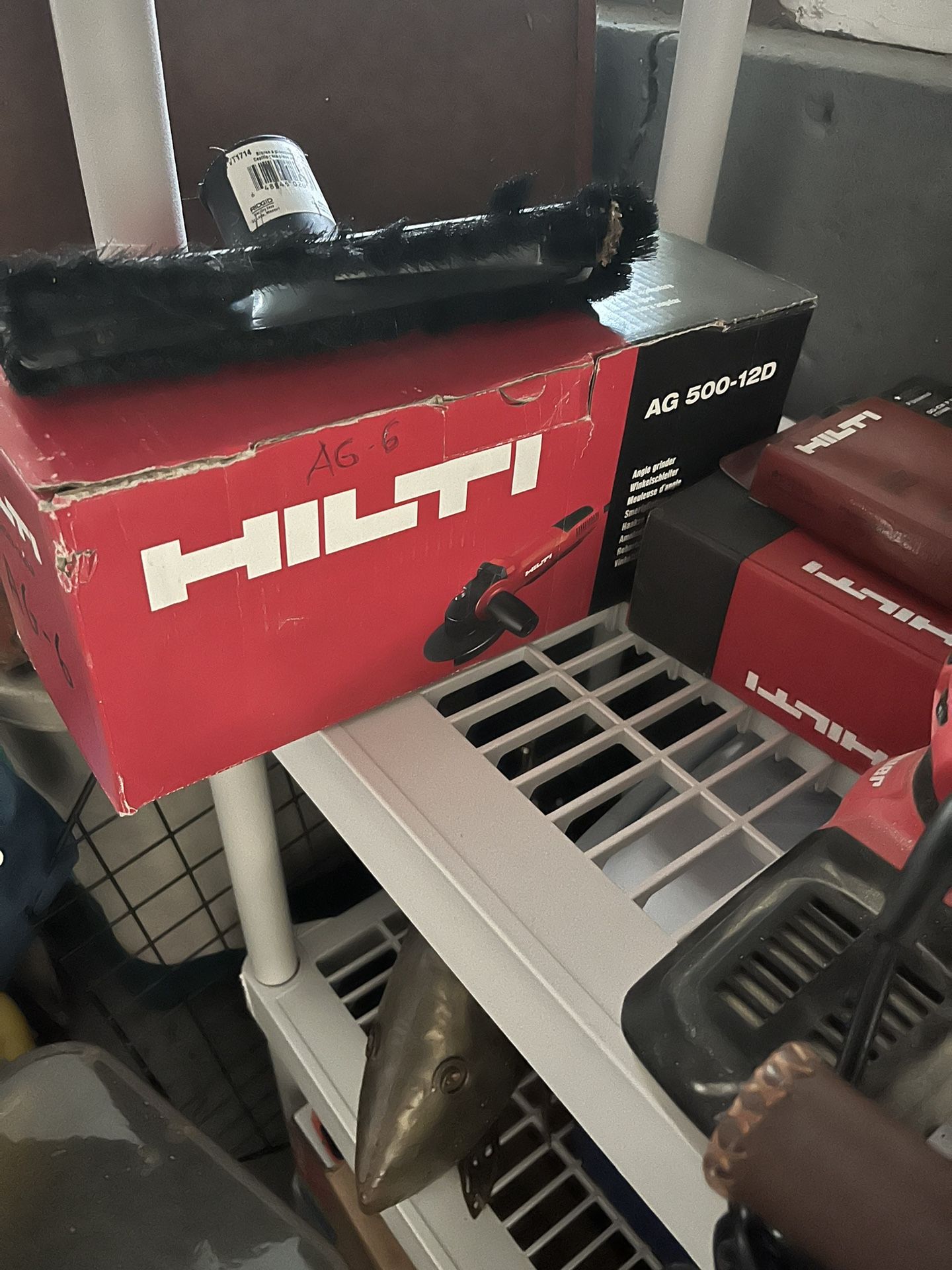 Hilti 4-1/2” Grinder