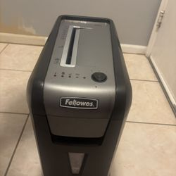 Fellowes Paper Shredder