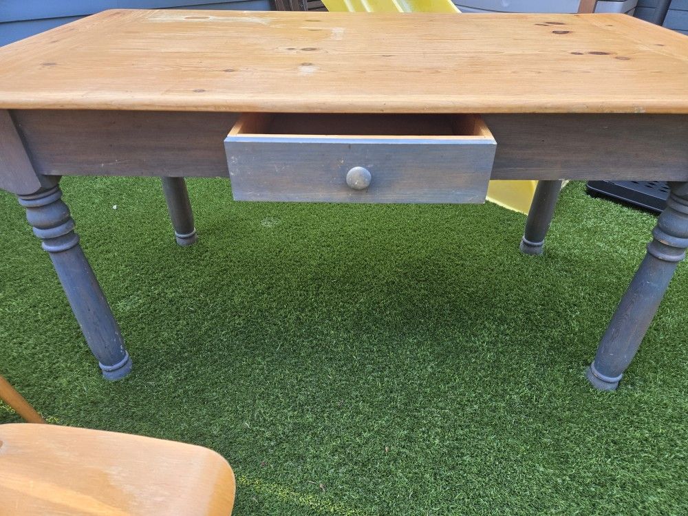 Solid Wood Table With Drawer