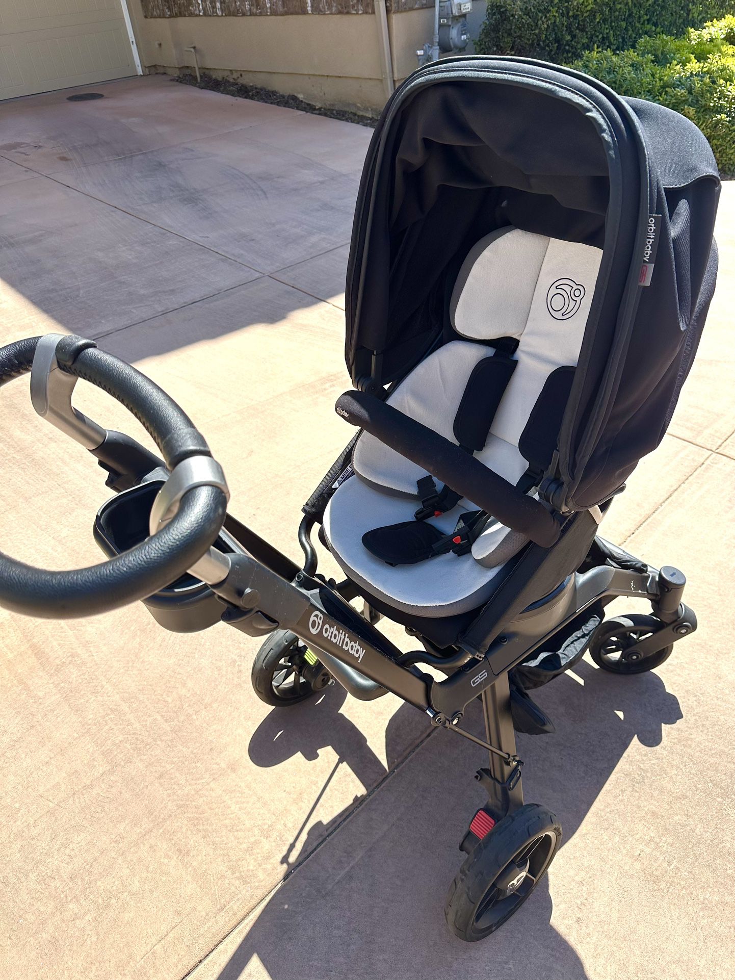 ORBIT BABY G5 STROLLER & CAR SEAT 