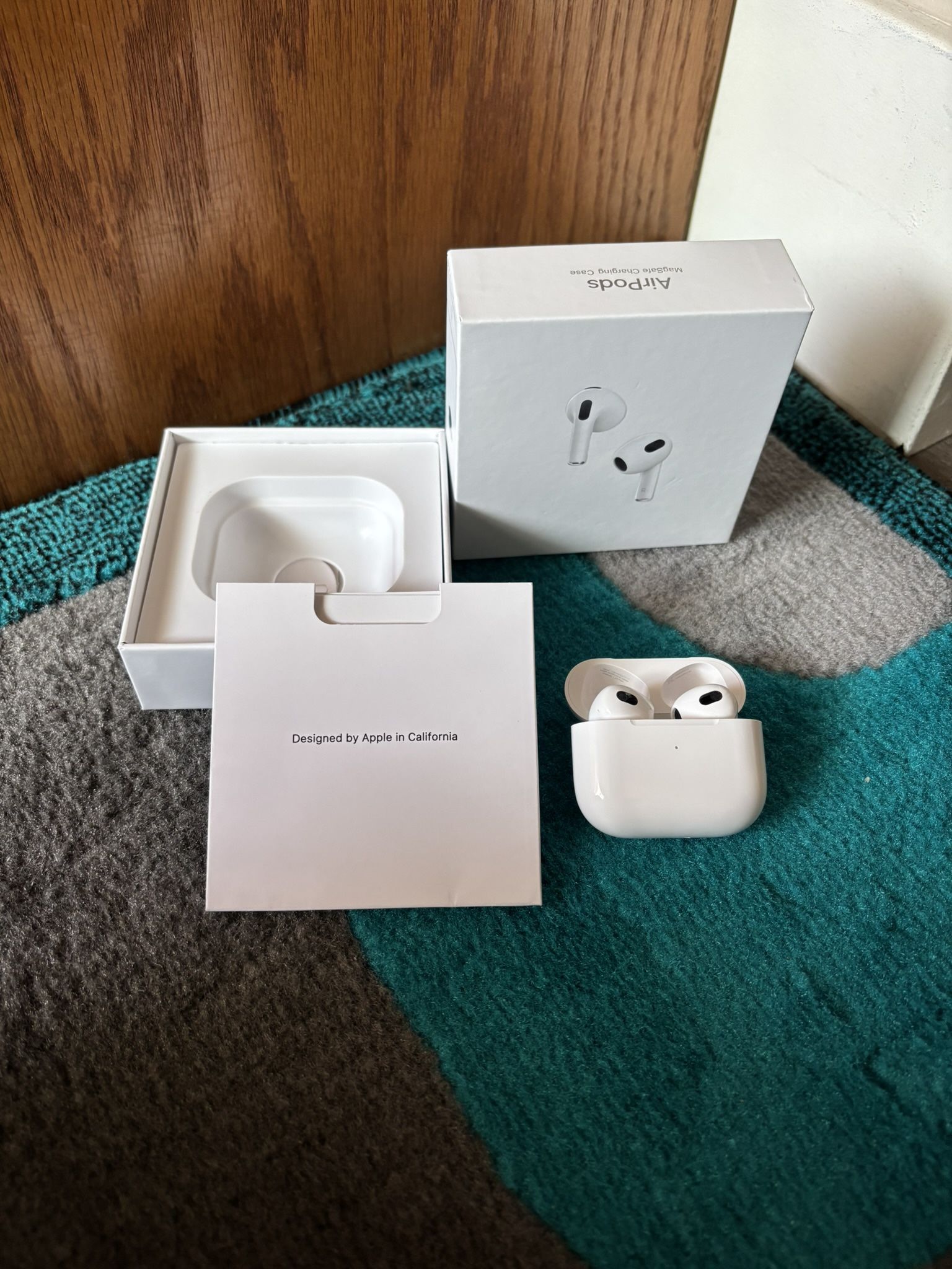 Airpods 3 BRAND NEW SEALED (Negotiable)