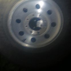 Ford Truck Rims two Sets one Steal One Aluminum Both Are 16 In And Two Rims And Tires For Dodge Ram Durango 17 Inch