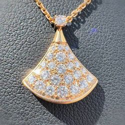 18k rose gold diamond Bulgari Bvlgari Divas Dream Necklace
