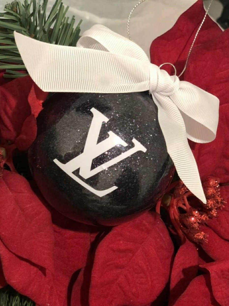 Custom christmas ornaments