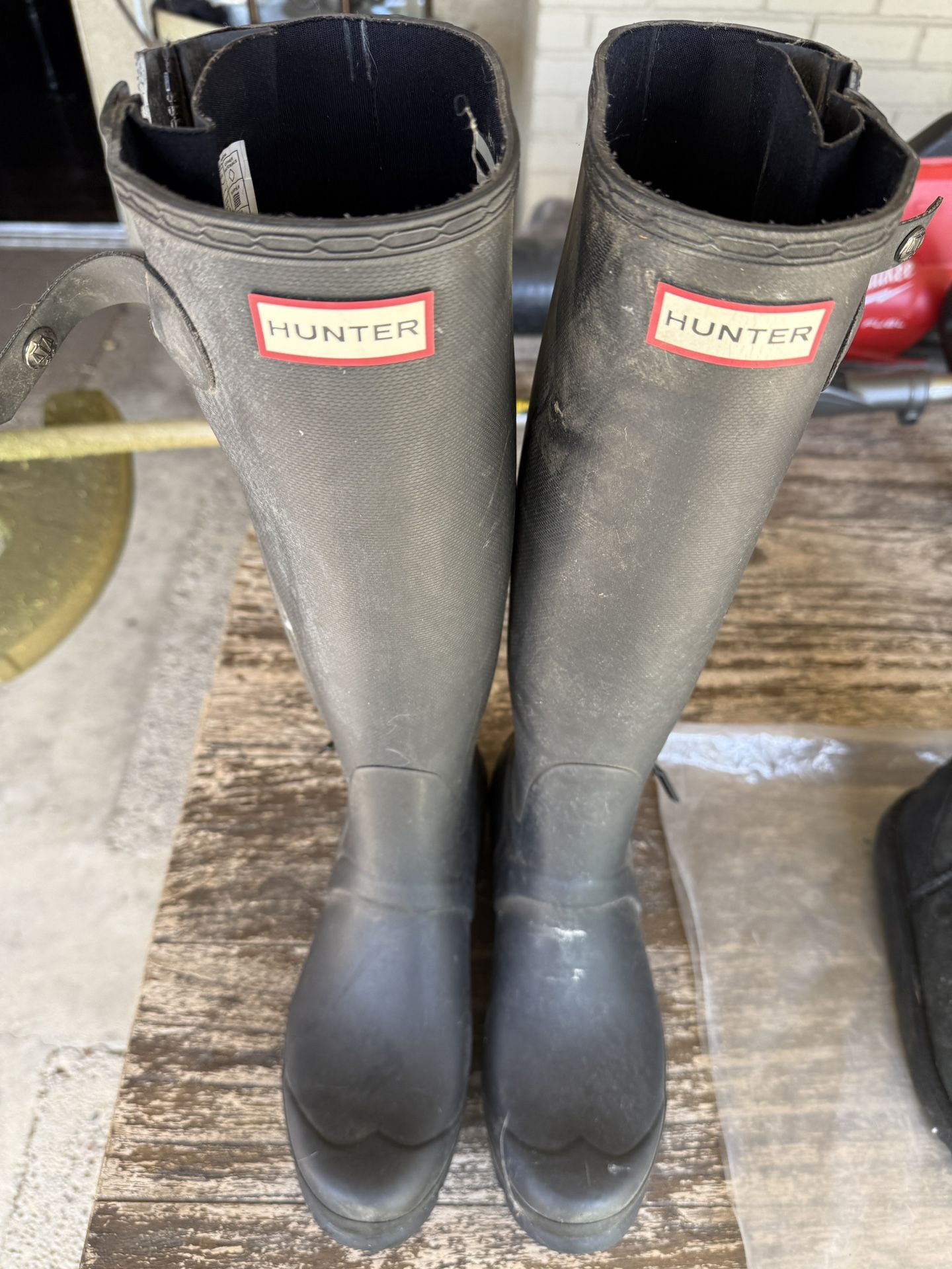 Hunter Rain Boots Lightly Used Size 8 $40