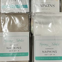 4 Packs Of 4 Cloth Napkins