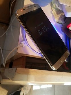 Samsung wireless charging pad
