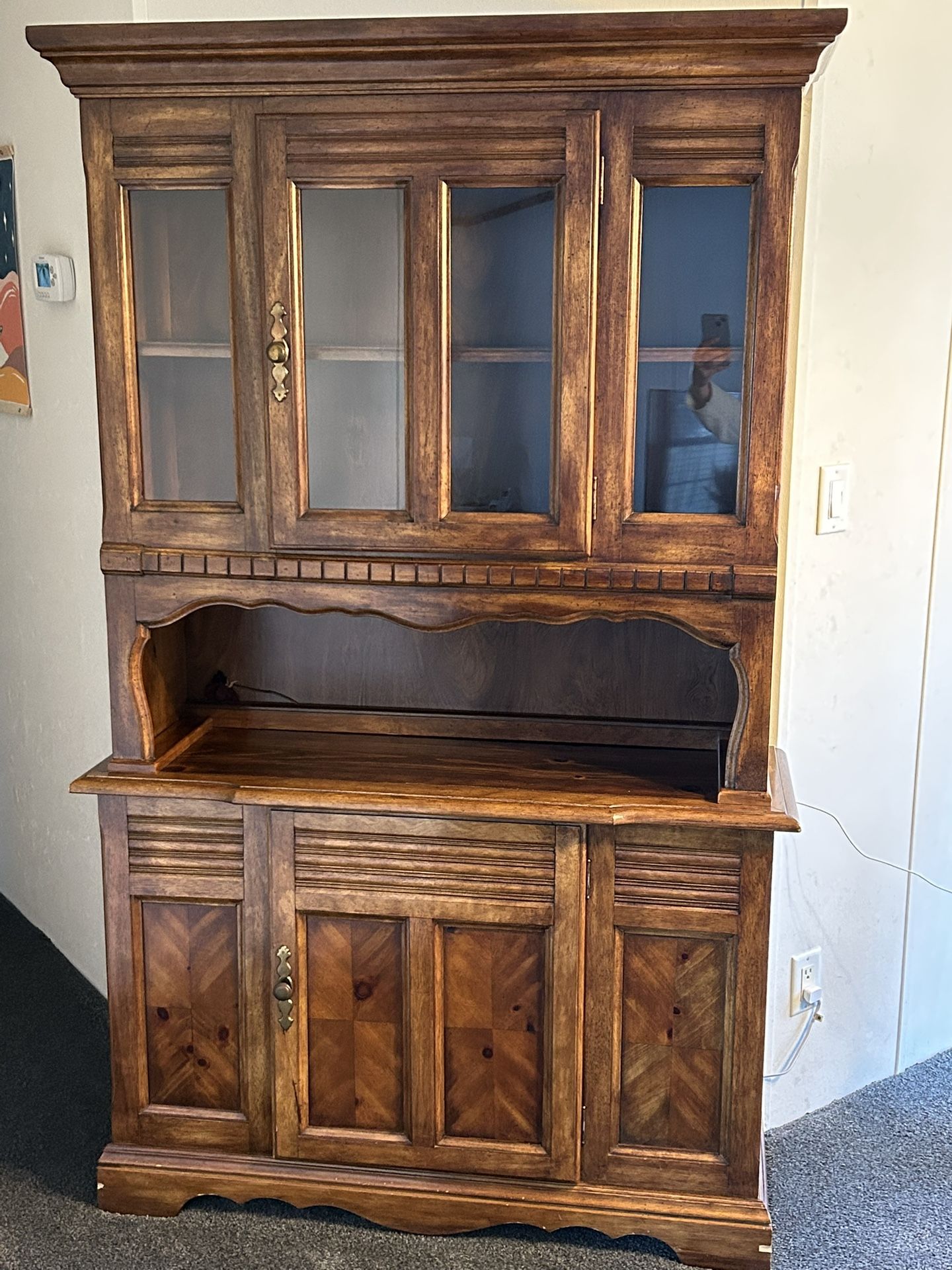 Vintage Dark Wood, China Cabinet