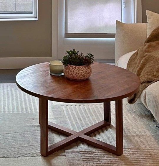 Project 62 Round coffee table
