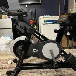 NordicTrack S22i Commercial Studio Cycle
