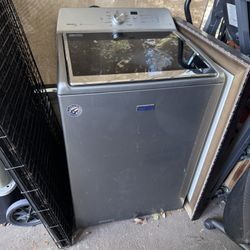 Washer and/or dryer
