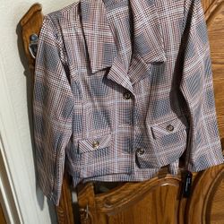 NEW!! Women’s Suit