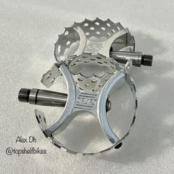 CRUPI 9 16 PRO SIZE ROUND POLISHED BMX PEDALS jp hutch bear traps platform bullseye gt heman he man elite 20 24 26 29 cruiser bike for Sale in Fullerton CA OfferUp