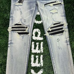 Amiri Jeans 