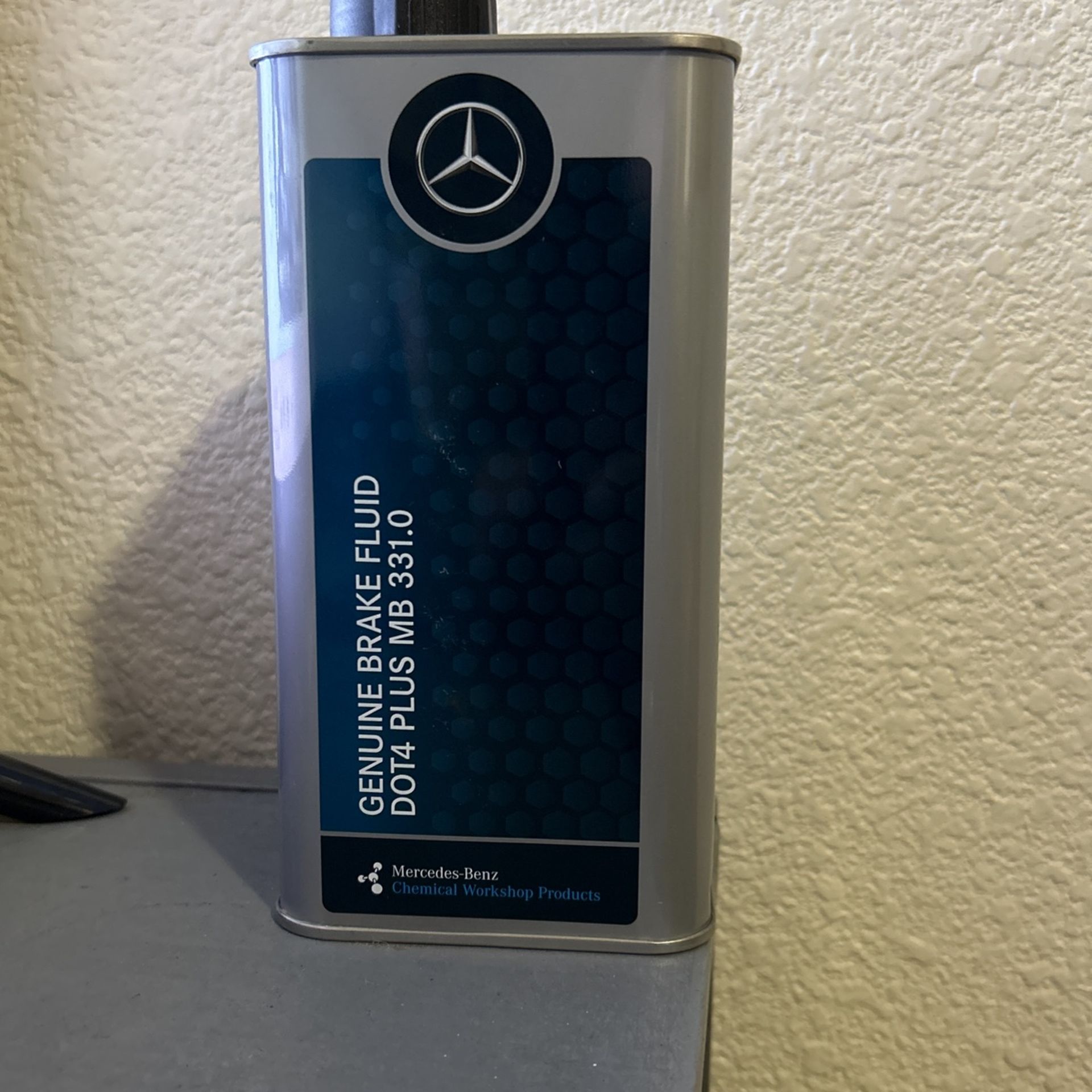 Mercedes Benz DOT 4 Brake Fluid