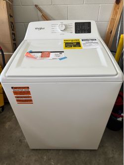 Brand New Washer & Dryer Set – Never Used