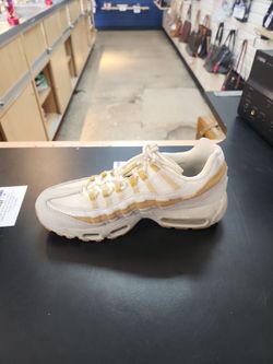 Nike 2272