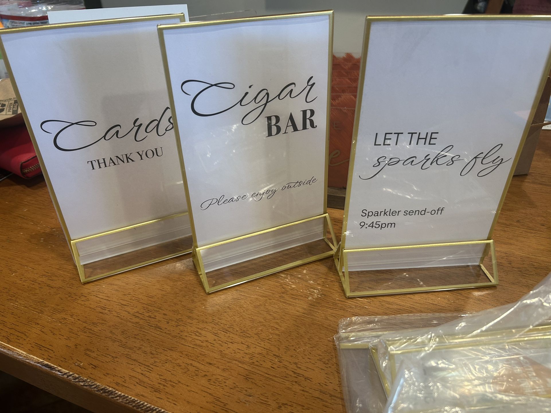 5x7 Acrylic Table Top Signs - 5