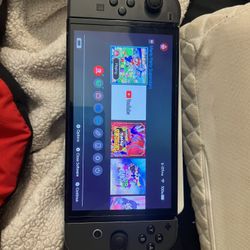 Nintendo switch OLED MODEL 