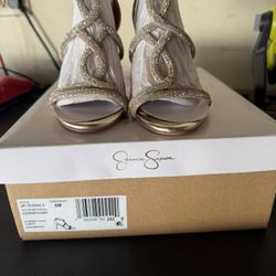 new jessica simpson champagne high heels size 6M