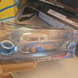 Cookie monster collectible