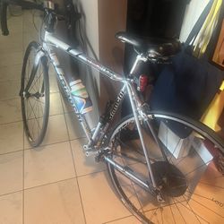 Bianchi Vigorelli Performance Cycle Excellent Condition ($700)