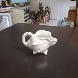 Vintage Late 20th Century Olfaire Conch Sea Shell White Majolica Creamer Small Pitcher Figurine Made In Portugal 2.5"H X 5.5"W 