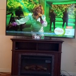 70 Inch Vizio Smart Tv With Electric Fire Place 