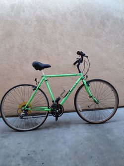 Vintage 90s Univega Activa-200 Hybrid Bike – Great Project/Commuter
