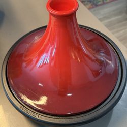 Le Creuset Enameled Cast Iron Moroccan Tagine, 2.5 qt