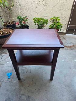Small table nightstand