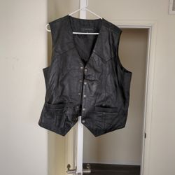 Mans Roper 2XL Leather Vest asking 25.00