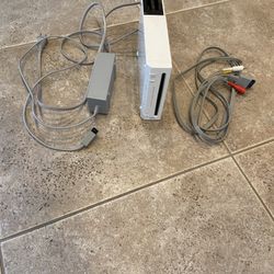 Nintendo Wii White Console In Great Condition!