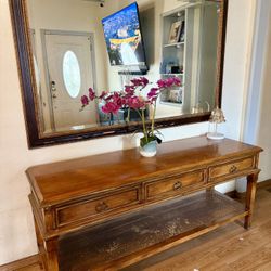 Entry Table And Mirror 