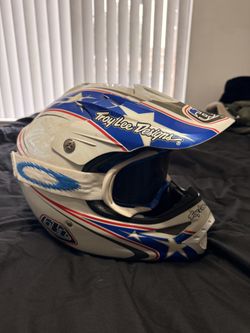 Troy Lee Helmet Size L
