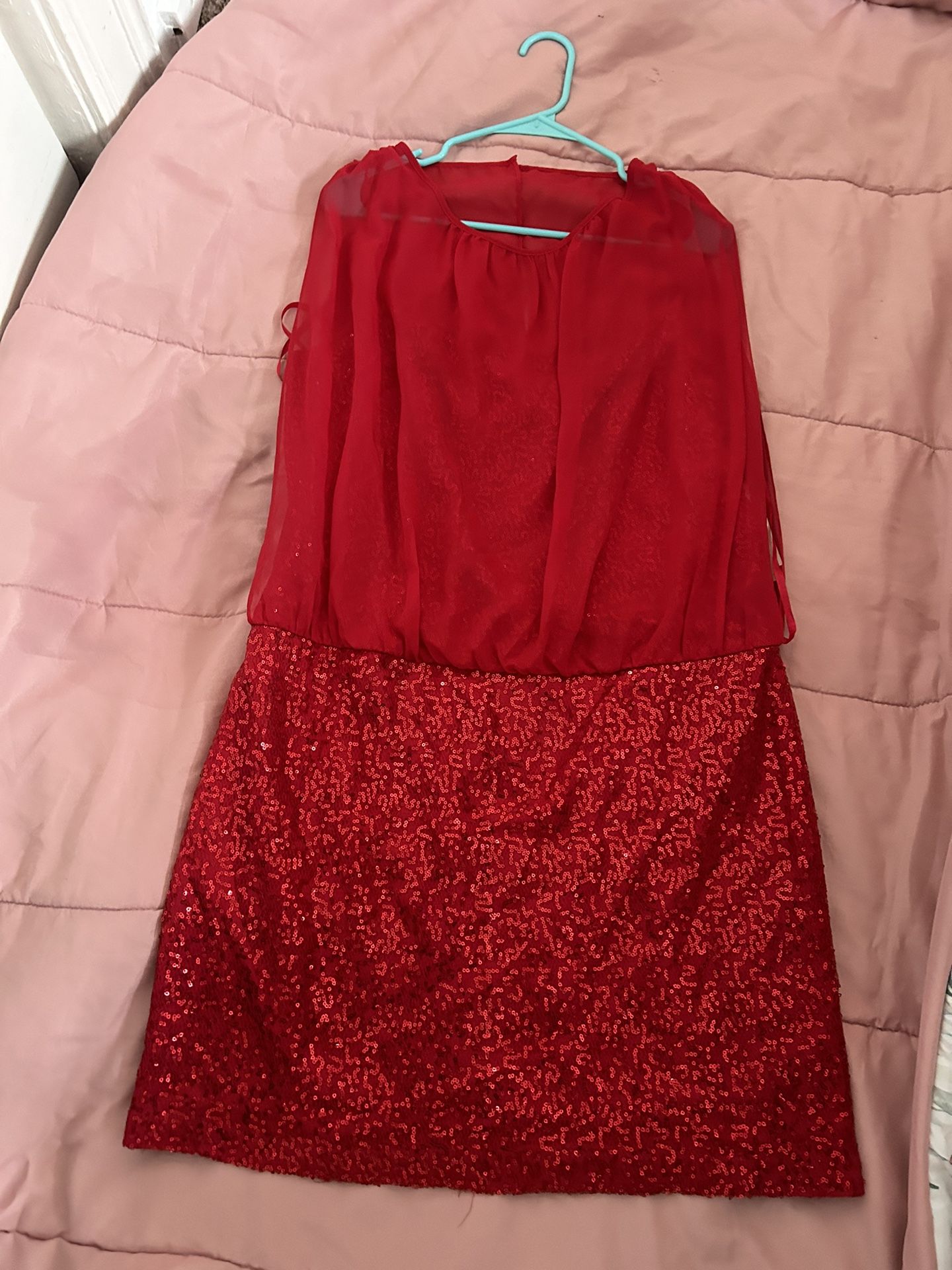 Women’s Sleeveless Red Party Dress