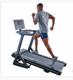 💥Special Deal💥 Echelon Stride-4s-22 Smart Home Treadmill Studio Fitness, Right at Home
