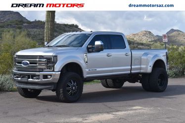 2017 Ford F350 Super Duty Crew Cab