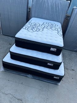 Full size mattress pillow top new