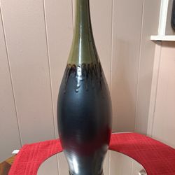 Vtg Maitland-Smith Large 20" Stone Composition Vase Crystalline Drip Glaze
Genuine Maitland-Smith Vase