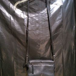 Simply Vera Vera Wang Sintra Cross Body Bag.