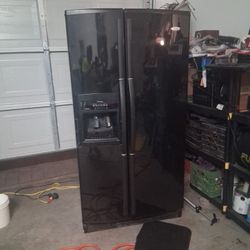 Whirlpool Gold Series Refrigerator 