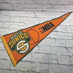 VINTAGE SONICS PENNANT