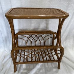 Beautiful Vintage Mid Century Rattan Side Table/ Magazine Holder 
