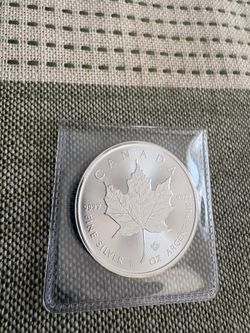 Canadian Silver Maple Leaf 1 oz Coin
