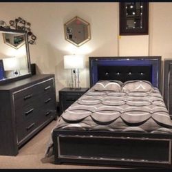 Ashley Full LED Lodanna Queen Size Bedroom ( Set Of 6) 🔹 Panel Bed With Storage , 6 Drawer Dresser With Mirror, 5 Drawer Chest 👍 Brand New 💥 