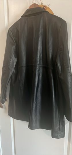 Women’s croft and barrel, black leather jacket