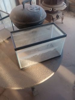 2 5 gallon aquarium